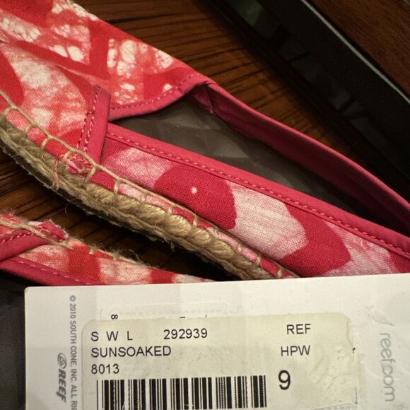 Reef Sunsoaked Size 9 Bella Costa Pink Stripe Slip On Cushioned Espadrilla Flats - Picture 12 of 12